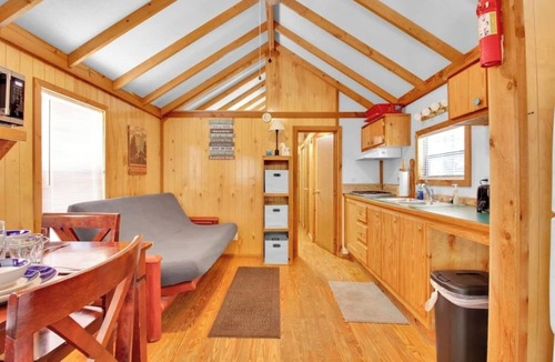 Bloomington Cabin | Cozy Cabin in Lake Monroe