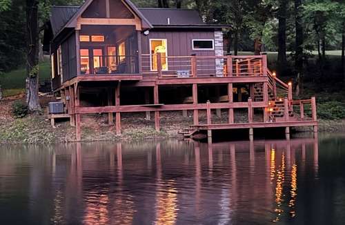 Sardis Cabin | Cozy cabin in lovely Sardis with WiFi, AC