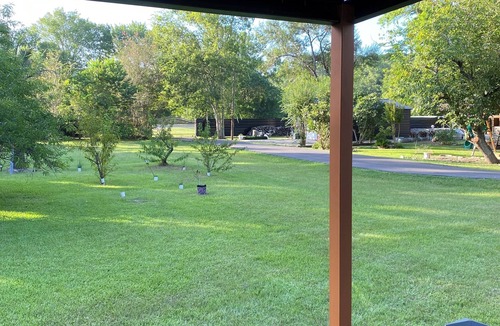 Pointblank Cabin | Cozy cabin in nice Point Blank with fitness room, pool & AC