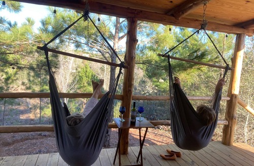 Bastrop Cabin | Cozy cabin in the pines of Bastrop with AC, WiFi