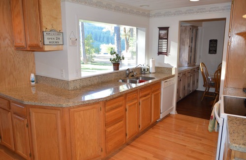 Durango House | Cozy Cabin in the Pines! Beautiful property with lots of space!