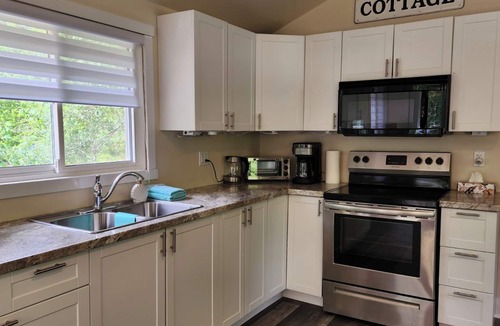 Killaloe Cottage | COZY CABIN IN THE WOODS FOR 2. SPACIOUS WELL APPOINTED. NEW LISTING!