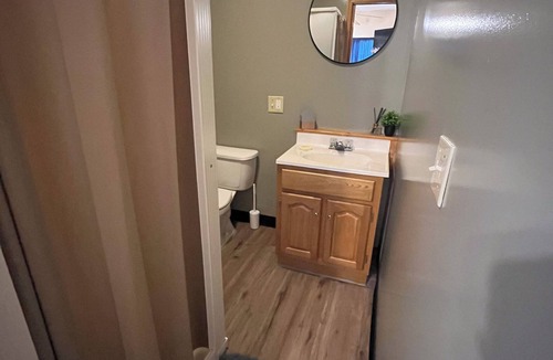 Fair Haven Cabin | Cozy cabin in wonderful Fair Haven with AC