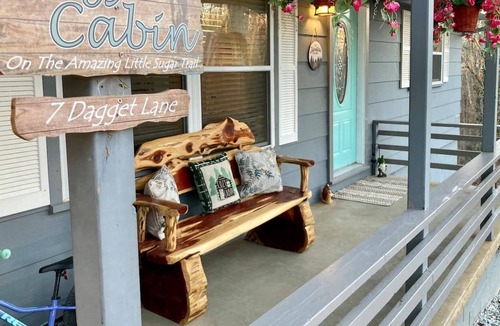Bella Vista Cabin | Cozy Cabin Little Sugar Trail!