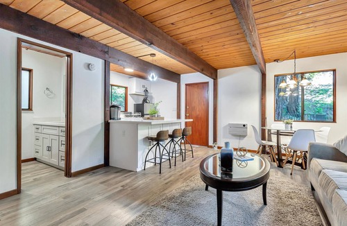 Los Gatos Cabin | Cozy Cabin Los Gatos CA