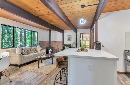 Los Gatos Cabin | Cozy Cabin Los Gatos CA