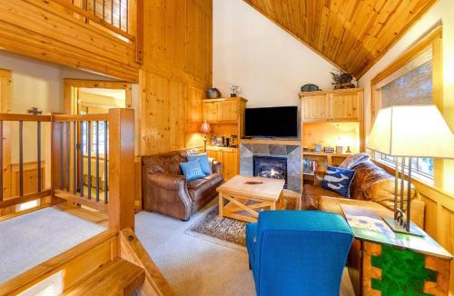 Manzanita House | Cozy Cabin MCA 1356