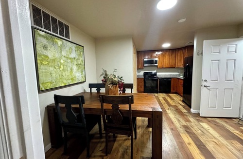 Echo Lake Cabin | Cozy cabin near Lake Tahoe SierraSki resort . 2bed 2bath.