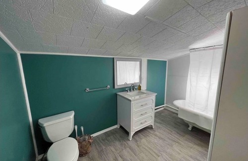 Henderson House | Cozy Cabin Near Lake Norfork