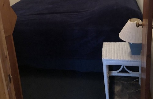 Lake View Cabin | Cozy cabin on Black Hawk Lake