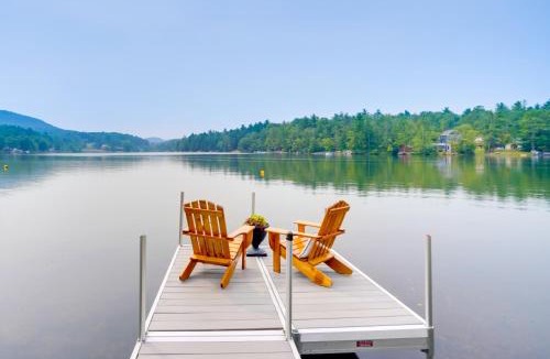 Averill Park House | Cozy Cabin on Crooked Lake: Swim, Kayak & Explore!
