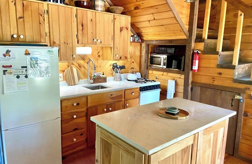 Schroon Lake Cabin | Cozy Cabin on roaring Brook