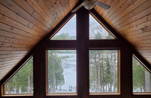 Mohawk House | Cozy Cabin on the Lake