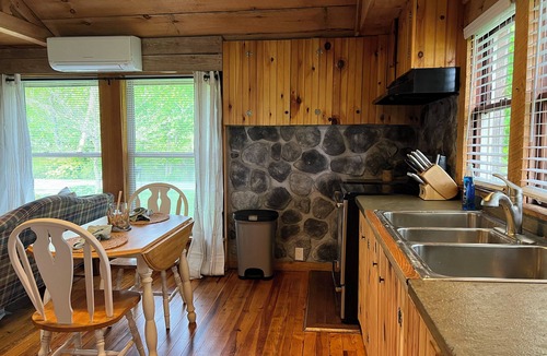 Jersey Shore Cabin | COZY CABIN ON THE CREEK