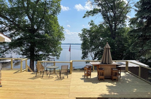 Webster Cabin | Cozy Cabin on Yellow Lake! Perfect location for winter sports and fishing!