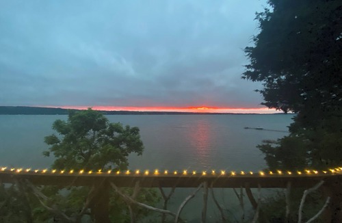 Town of Owasco Cabin | Cozy Cabin Overlooking Owasco Lake & Sunsets