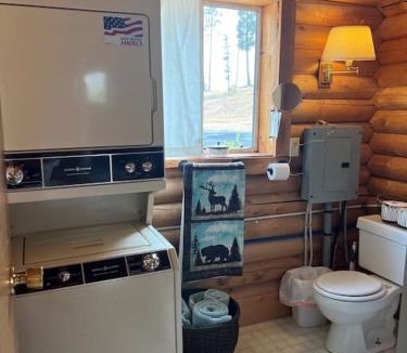 Conner House | Cozy Cabin Oxen-Le-Fields Montana