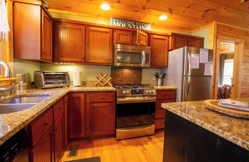 Eagle Mountain Cabin | Cozy Cabin