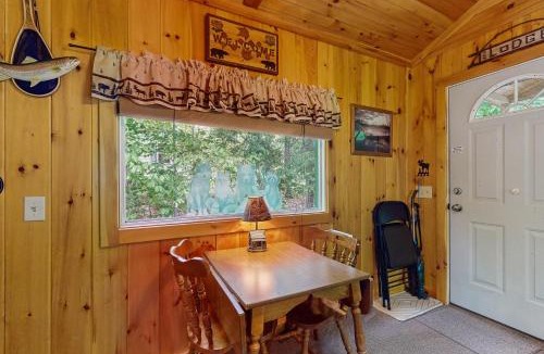 Naples House | Cozy Cabin