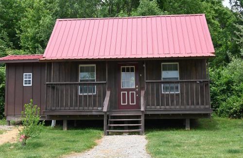 East Fultonham House | Cozy Cabin