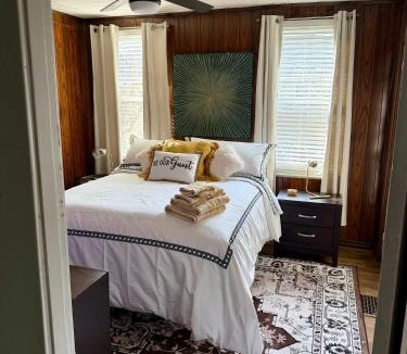South Side Flats House | Cozy Cabin Vibe in the City