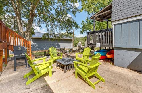 Lampe House | Cozy Cabin w/Deck & Boat Launch Access in Lampe!