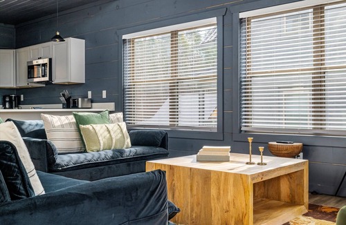 Pigeon Forge Cabin | Cozy cabin w/game room & indoor pool