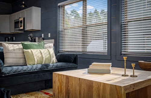 Pigeon Forge Cabin | Cozy cabin w/game room & indoor pool