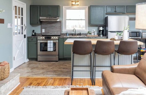 Andersonville House | Cozy Cabin w/Hot Tub | State Park | Near Lake