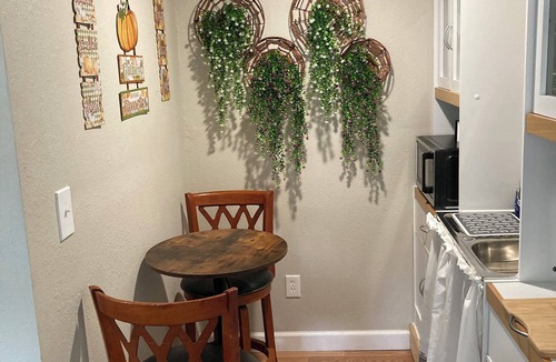 Whitney Cabin | Cozy cabin with 1 bedroom 1 bath on a private cove in charming LakeWhitney!