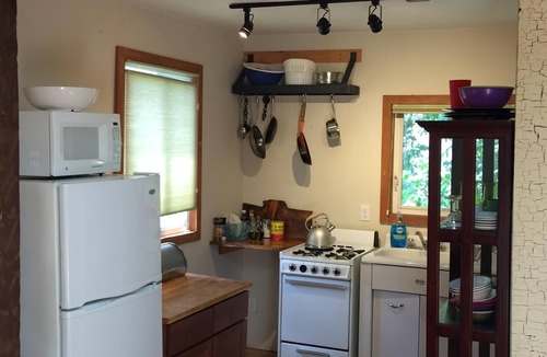 Shandaken Cabin | Cozy Cabin with Huge Deck!