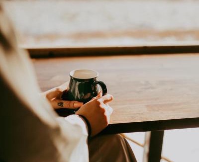 Red Bank House | Cozy Cabin with Large Cedar Hot Tub
