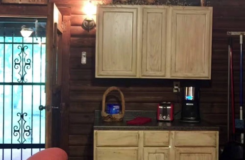Cunningham Cabin | Cozy cabin with pond