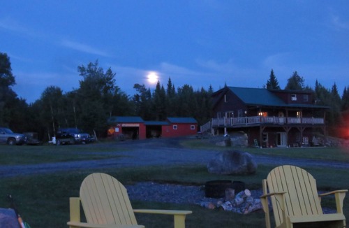 East Corinth Cabin | COZY CABIN WITH POND VIEW