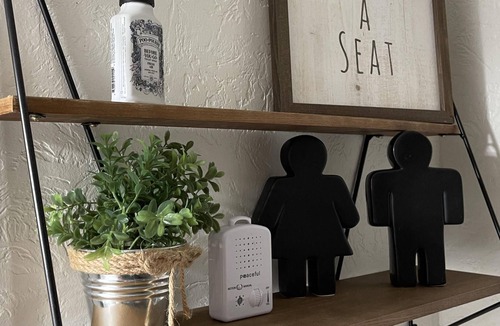 Detroit Cabin | Cozy Cabin with views and quick access to Lake