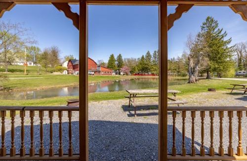 Mifflinburg House | Cozy Cabin3 Within Campground