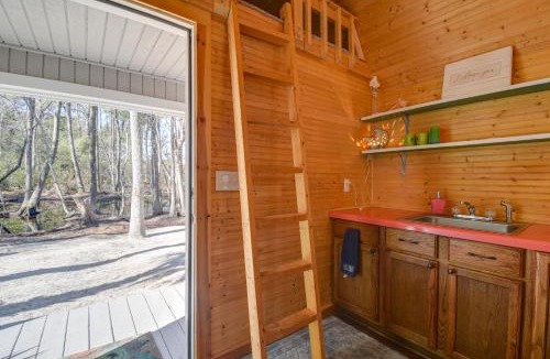 Sunset Beach Apartment | Cozy Calabash Studio about 4 Mi to Sunset Beach!