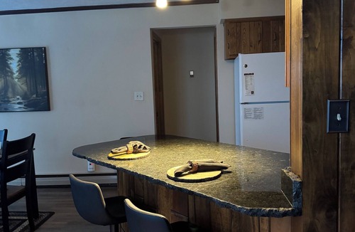Hidden Valley House | Cozy Camp Hope Lake Lodge with the lifts and slopes nearby to be ski in and out.