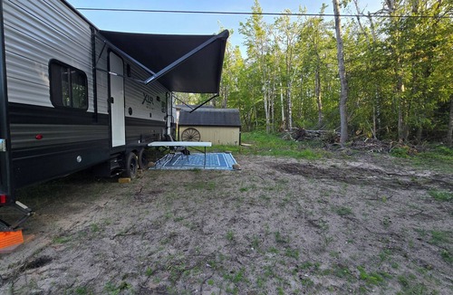 Cheboygan House | Cozy camper near Cheboygan