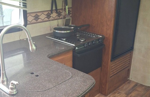 Beresford House | Cozy Camper setup, off grid