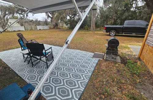 Fort Meade House | Cozy Camper