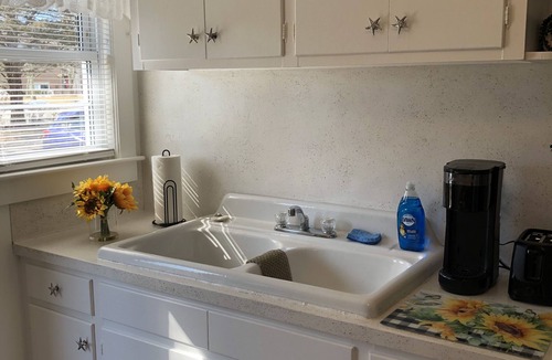 Teaticket Apartment | Cozy Cape Cod Apartment