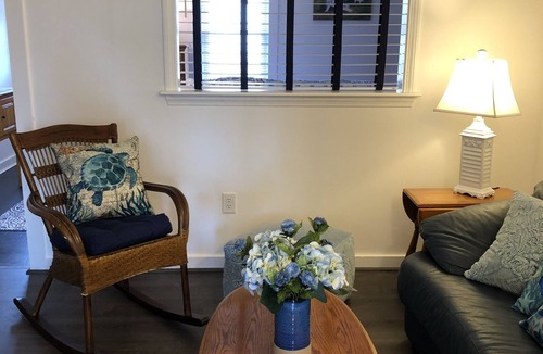 Teaticket Apartment | Cozy Cape Cod Apartment