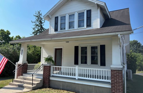 Hummelstown House | Cozy Cape Cod Home 4 Miles to Hershey Attractions