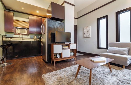 Broadway Cottage | Cozy Capitol Hill Cottage