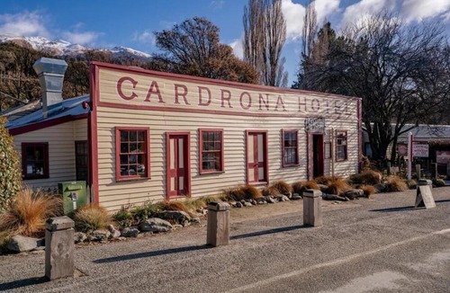 Cardrona Apartment | Cozy Cardrona Apartment