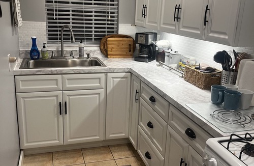 Tarpon Springs House | Cozy Carriage House on Spring Bayou