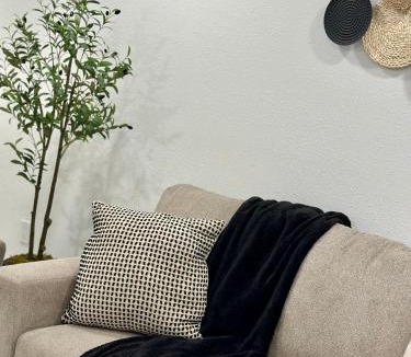 Carrollwood Apartment | Cozy Carrollwood