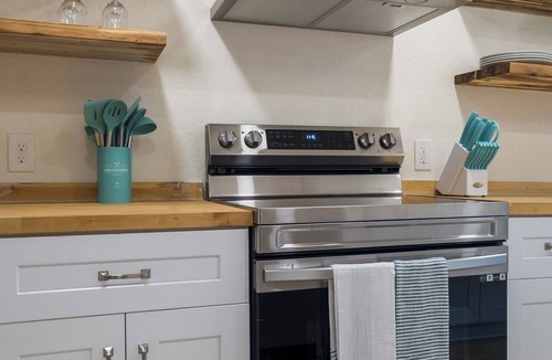 Downtown San Antonio Apartment | Cozy Casita - 2 miles from city center