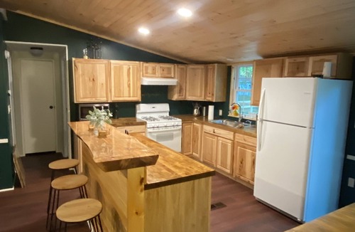 Palenville House | Cozy Catskill Cottage